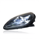 Suitable for 2015-2018 Porsche Cayenne models, this upgraded version features new LED headlight assembly and daytime running lights. - Image 3